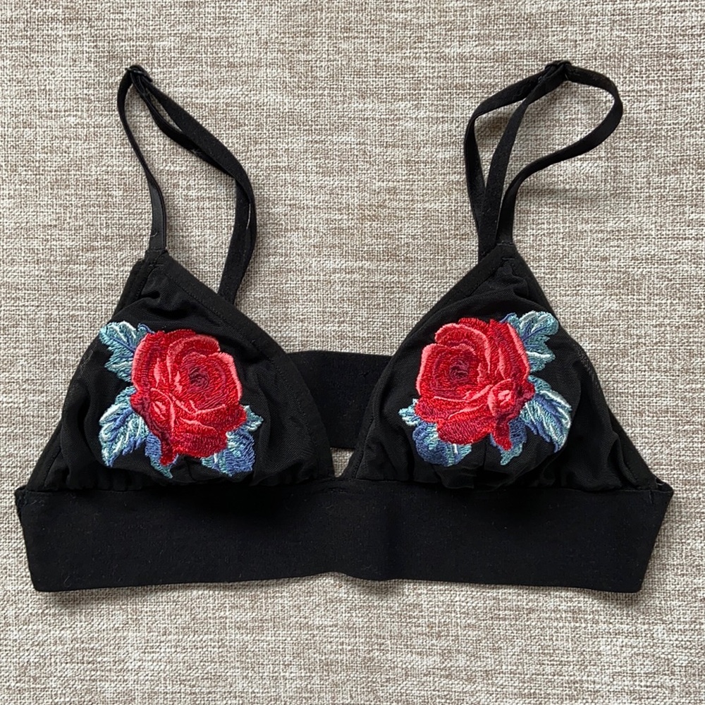 Rose Embroidered Bralette - VS Pink